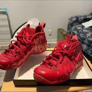 Nike air foamposite red October